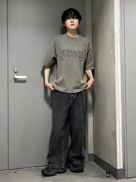 「WEGO（ウィゴー）のWEGO/【26年春夏新作】ブリーチダメージアップリケT（Tシャツ/カットソー、グレー系）」を使った、WEGOさん（レディース・160cm）の春コーディネート