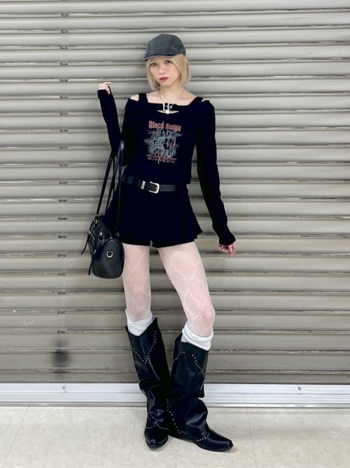 ベルト付きダブルウエストプリーツミニスカート（スカート