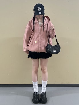「アイテム（キャップ）」を使った、WEGOさん（レディース・163cm）の秋コーディネート