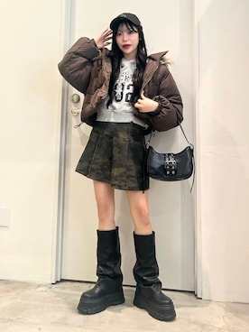 「アイテム（パーカー、グレー系）」を使った、WEGOさん（レディース・150cm）の冬コーディネート