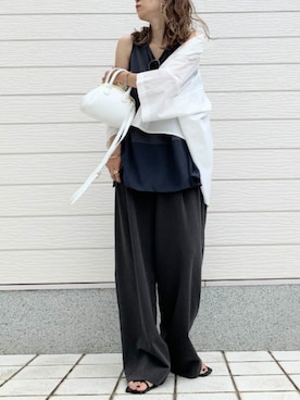 「バックロゴ」｜「アイテム（バッグ）」を使った、Q♥Officialさん（レディース・155cm）の夏コーディネート