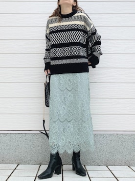 「スカラップ」｜「アイテム（スカート）」を使った、Q♥Officialさん（レディース・155cm）の秋コーディネート