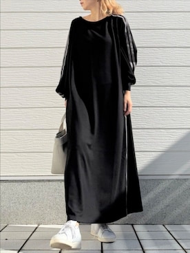 「アイテム（トートバッグ）」を使った、Q♥Officialさん（レディース・155cm）の秋コーディネート