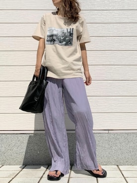 「ミニトート」｜「アイテム（パンツ）」を使った、Q♥Officialさん（レディース・155cm）の夏コーディネート