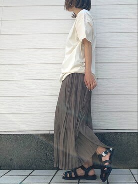「Casselini（キャセリーニ）のアイテム（サンダル）」を使った、Q♥Officialさん（レディース・155cm）の春コーディネート