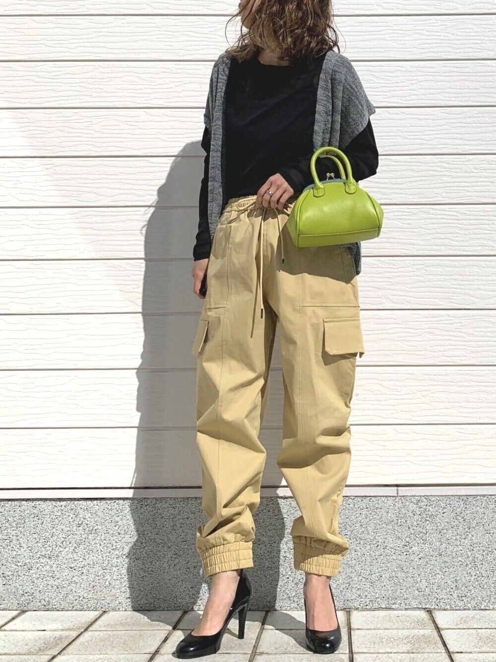 Q（キュー）の「カーゴジョガーパンツ（その他パンツ）」 - WEAR