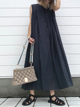 「Casselini（キャセリーニ）のアイテム（サンダル）」を使った、Q♥Officialさん（レディース・155cm）の夏コーディネート