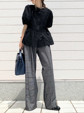 「ミニトート」｜「アイテム（パンツ）」を使った、Q♥Officialさん（レディース・155cm）の夏コーディネート