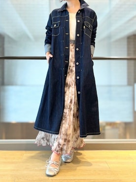 「アイテム（デニムジャケット）」を使った、Q♥Officialさん（レディース・153cm）の秋コーディネート