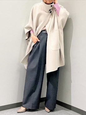 「アイテム（ポンチョ）」を使った、Q♥Officialさん（レディース・154cm）の秋コーディネート