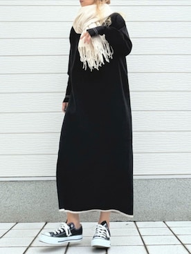 「アイテム（ストール/ショール）」を使った、Q♥Officialさん（レディース・155cm）の秋コーディネート