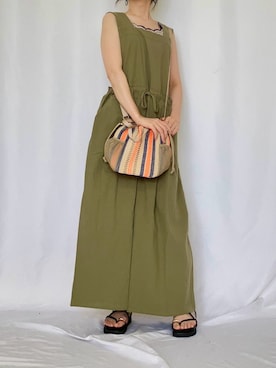 「アイテム（オールインワン・サロペット、グリーン系）」を使った、Q♥Officialさん（レディース・158cm）の夏コーディネート