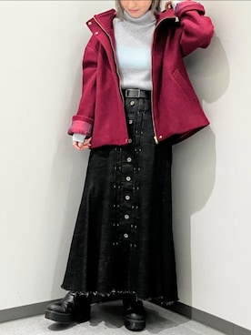 「アイテム（デニムスカート）」を使った、Q♥Officialさん（レディース・154cm）の秋コーディネート