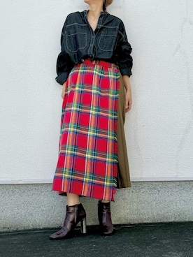 「CELINE（セリーヌ）のアイテム（ブーツ）」を使った、Q♥Officialさん（レディース・155cm）の秋コーディネート