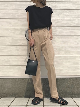 「Casselini（キャセリーニ）のアイテム（サンダル）」を使った、Q♥Officialさん（レディース・155cm）の春コーディネート