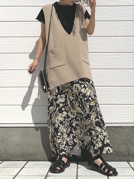 「Casselini（キャセリーニ）のアイテム（サンダル）」を使った、Q♥Officialさん（レディース・155cm）の夏コーディネート