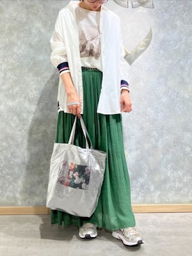 Q♥Officialさん（レディース・164cm）の秋コーディネート