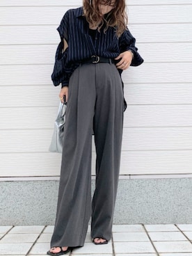 「ミニトート」｜「アイテム（パンツ）」を使った、Q♥Officialさん（レディース・155cm）の夏コーディネート