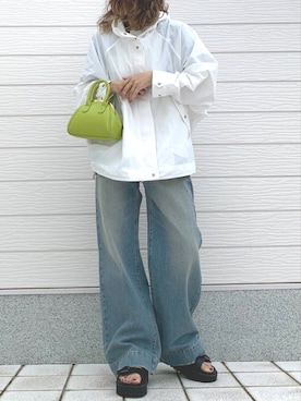 「ピスタチオ」｜「アイテム（マウンテンパーカー）」を使った、Q♥Officialさん（レディース・155cm）の春コーディネート