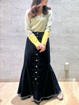 「アイテム（デニムスカート）」を使った、Q♥Officialさん（レディース・153cm）の冬コーディネート