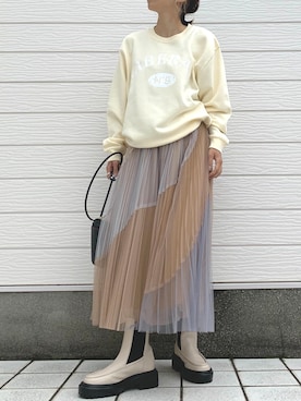「Casselini（キャセリーニ）のアイテム（ブーツ）」を使った、Q♥Officialさん（レディース・155cm）の秋コーディネート
