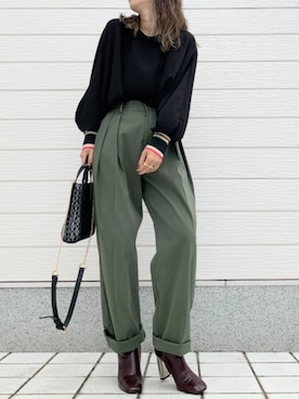「CELINE（セリーヌ）のアイテム（ブーツ）」を使った、Q♥Officialさん（レディース・155cm）の秋コーディネート