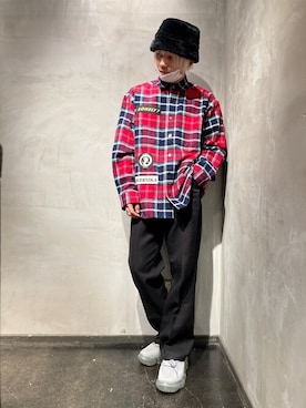 「ROYAL FLASH（ロイヤルフラッシュ）のアイテム（スニーカー）」を使った、utaさん（メンズ・168cm）の冬コーディネート