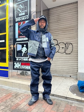 「AVIREX（アヴィレックス）のアイテム（デニムジャケット）」を使った、Yoshi Yamaさん（メンズ・174cm）の夏コーディネート