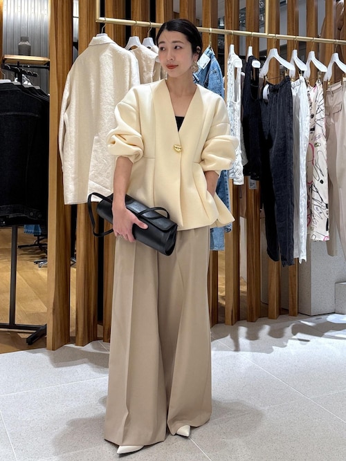 アダムエロペ　エッグブローチ付きペプラムカーディガン　アイボリー　新品 ADAM ET ROPE'｜エッグブローチ付きペプラムカーディガン | Rakuten