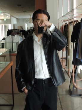 「スラックス」｜「アイテム（その他アウター）」を使った、yukihigashiuraさん（メンズ・173cm）の秋コーディネート