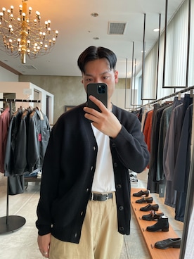 「URBAN RESEARCH（アーバンリサーチ）のアイテム（チノパンツ）」を使った、yukihigashiuraさん（メンズ・173cm）の秋コーディネート