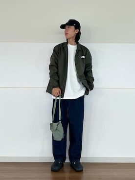 「アウターコーデ」｜「アイテム（ナイロンジャケット）」を使った、PUBLUXさん（メンズ・175cm）の冬コーディネート