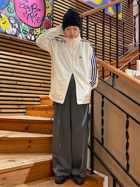 「PUBLUX（パブリュクス）のアイテム（パンツ）」を使った、PUBLUXさん（レディース・161cm）の秋コーディネート