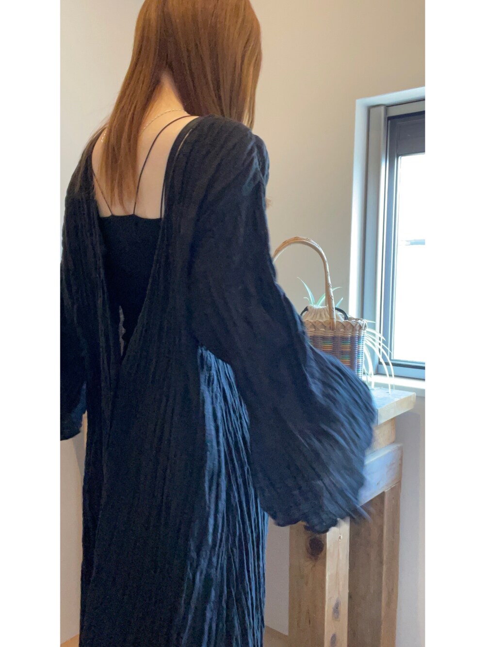 「春コーデ、お出かけコーデ、モノトーンコーデ、etretokyo、ブラックコーデ」｜「ETRE TOKYOのアイテム（ワンピース、ブラック系）」を使った、kaoriさん（レディース・156cm）の春コーディネートの1枚目の写真