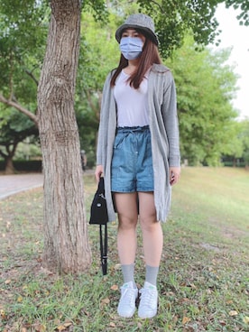 「アイテム（ピーコート）」を使った、Lallaさん（レディース・164cm）の秋コーディネート
