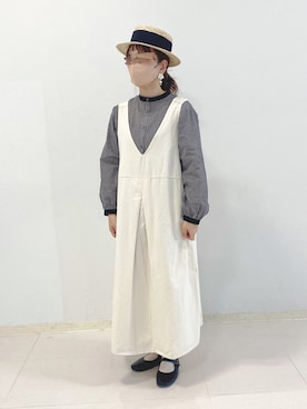 「春服デビュー宣言」｜「アイテム（ジャンパースカート）」を使った、minminさん（レディース・160cm）の春コーディネート