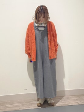 「Vネック」｜「アイテム（サロペット/オーバーオール）」を使った、minminさん（レディース・160cm）の冬コーディネート