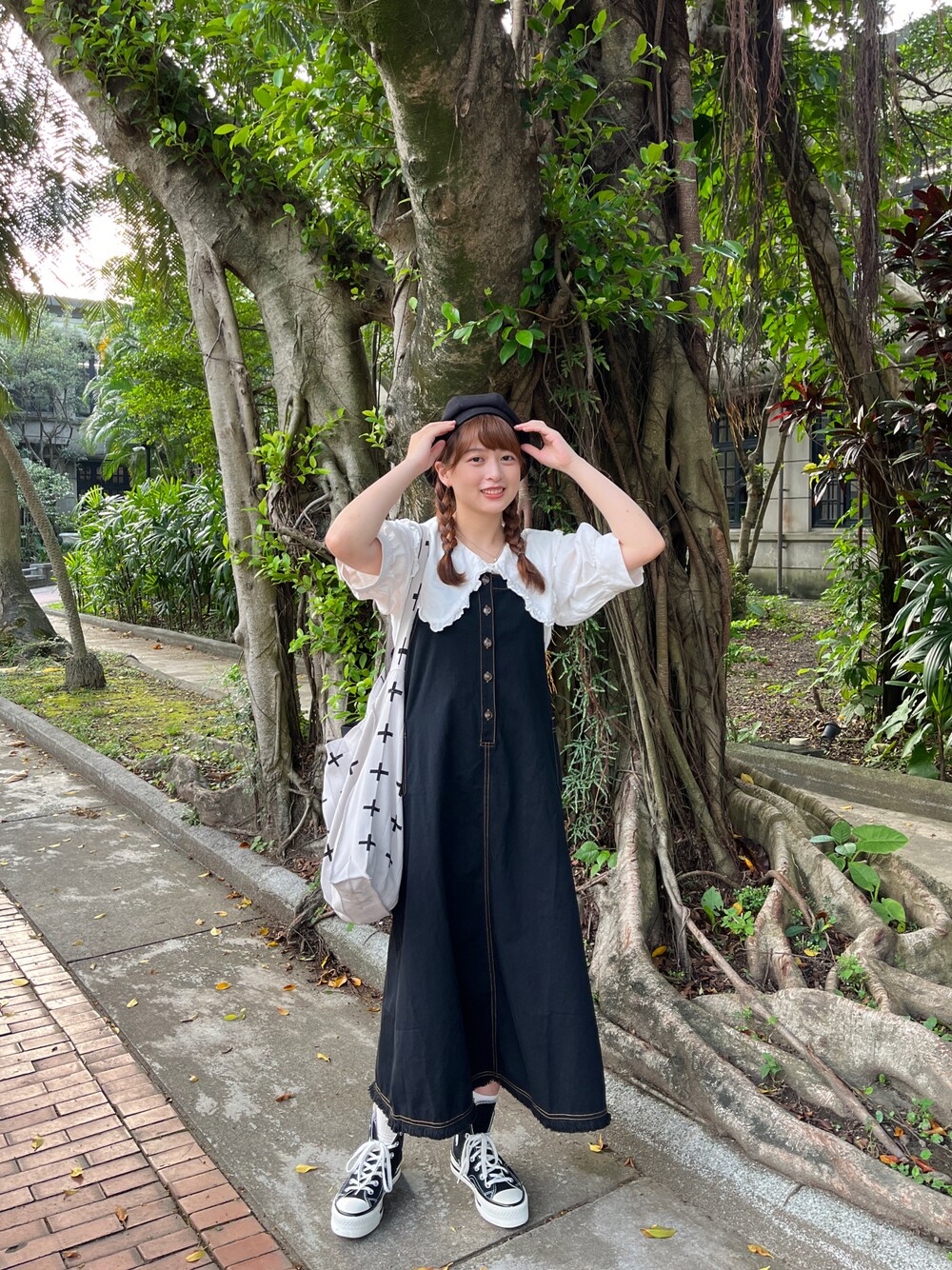 「松菸」｜「LOWRYS FARMのアイテム（シャツ/ブラウス、ホワイト系）」を使った、♡Billie-yuyu♡さん（レディース・159cm）の春コーディネートの1枚目の写真