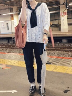 「アイテム（エコバッグ/サブバッグ、レッド系）」を使った、しかさん（レディース・166cm）の秋コーディネート