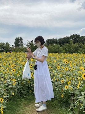 「H&M（エイチ・アンド・エム）のアイテム（ワンピース/ドレス、ホワイト系）」を使った、しかさん（レディース・166cm）の夏コーディネート