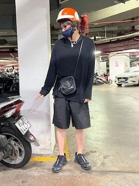 「Yohji Yamamoto（ヨウジヤマモト）のアイテム（Tシャツ/カットソー）」を使った、moto miniさん（メンズ・171cm）の夏コーディネート