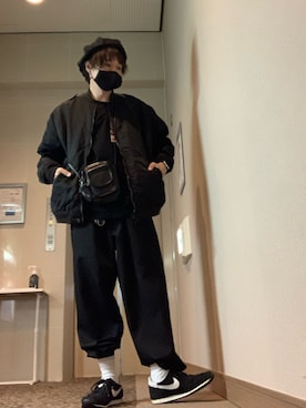 「Yohji Yamamoto（ヨウジヤマモト）のアイテム（ハンチング/ベレー帽）」を使った、moto miniさん（メンズ・171cm）の秋コーディネート