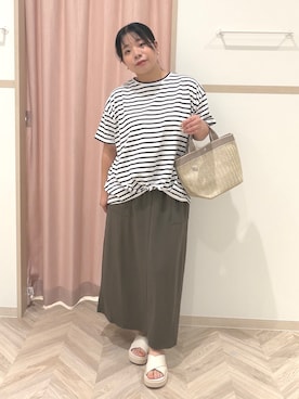 「SHOO・LA・RUE（シューラルー）の【ひんやり/洗濯機可/S-LL】インしてる風 フロントタックデザインTシャツ（Tシャツ/カットソー、ホワイト系）」を使った、まちゃんなちゃんさん（レディース・158cm）の夏コーディネート
