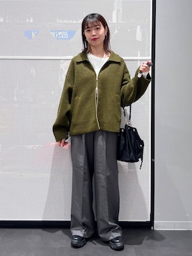 「LAKOLE（ラコレ）の裏起毛タックイージーパンツ / 591128（スラックス）」を使った、うえさん（レディース・153cm）の秋コーディネート