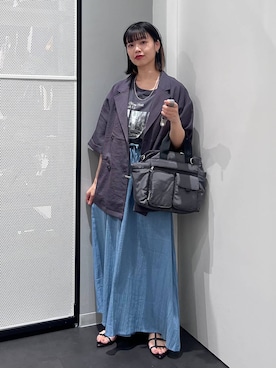 「LAKOLE（ラコレ）のアソート箔フォトプリントＴ / 1023084（Tシャツ/カットソー、グレー系）」を使った、うえさん（レディース・153cm）の夏コーディネート