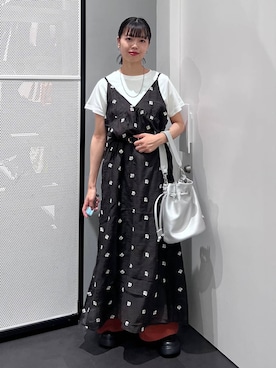 「LAKOLE（ラコレ）の楊柳刺繍キャミワンピース / 1051874（ワンピース、ブラック系）」を使った、うえさん（レディース・153cm）の夏コーディネート