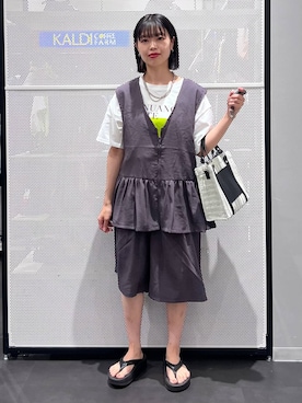 「LAKOLE（ラコレ）の＜接触冷感＞カラーパネルロゴプリントT / 1018058（Tシャツ/カットソー、ホワイト系）」を使った、うえさん（レディース・153cm）の夏コーディネート