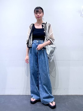 「アイテム（バックパック/リュック、シルバー系）」を使った、うえさん（レディース・153cm）の春コーディネート