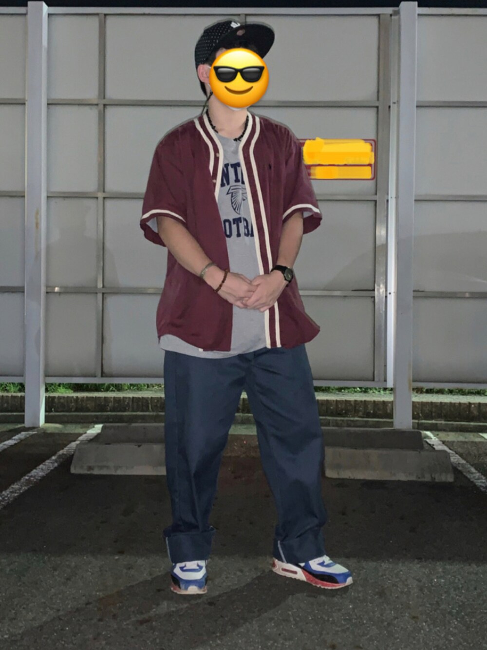 「オーバーサイズ、ストリート、低身長、古着、古着MIX、キャップ、NEW ERA、ベースボールシャツ、ワークパンツ、ディッキーズ(Dickies)、AIRMAX90、NIKE ID、ニクソン(NIXON)、いいね、save、フォローお願いします🤑」｜「DickiesのDickies◆US874 ワークチノパンツ/カラーパンツ（チノパンツ、ブルー系）」を使った、まつだいさん（メンズ・163cm）の秋コーディネートの1枚目の写真