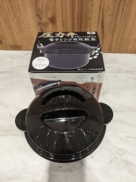 「212 KITCHEN STORE（トゥワントゥキッチンストア）の圧力弁でおいしく炊ける 電子レンジ用炊飯器（Kitchen tool、その他）」を使った、うしさん（レディース・157cm）の夏コーディネート